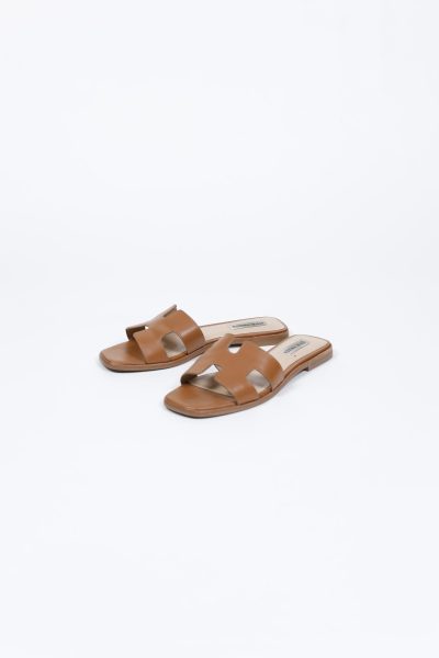 Find Cream Women’s Leather Weaved Flats 2