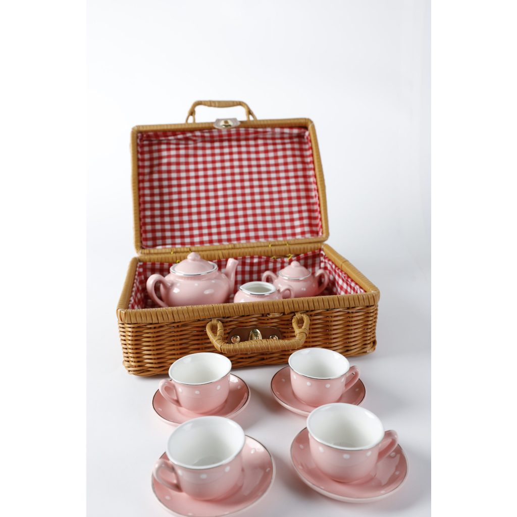 Kids Picnic Basket, saucers cups, teapot