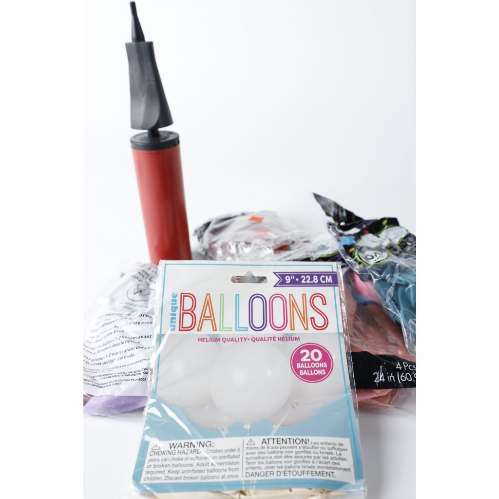 Assorted Ballons with Pump