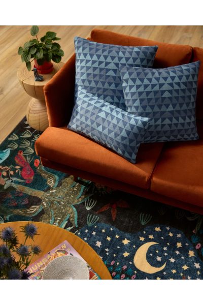 Ruggable x Morris & Co. Acanthus Dark Blue Pillow 9