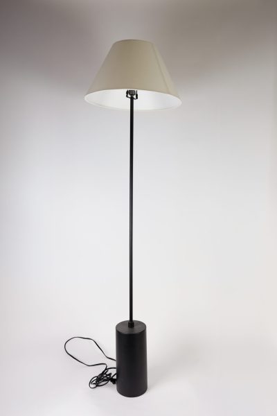 Black Floor Lamp